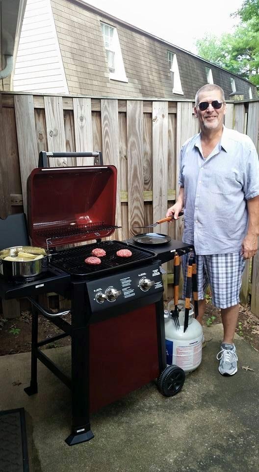 Father's Day present from Kasey and her mom.....now I'm ready...
.....no you can't come over...