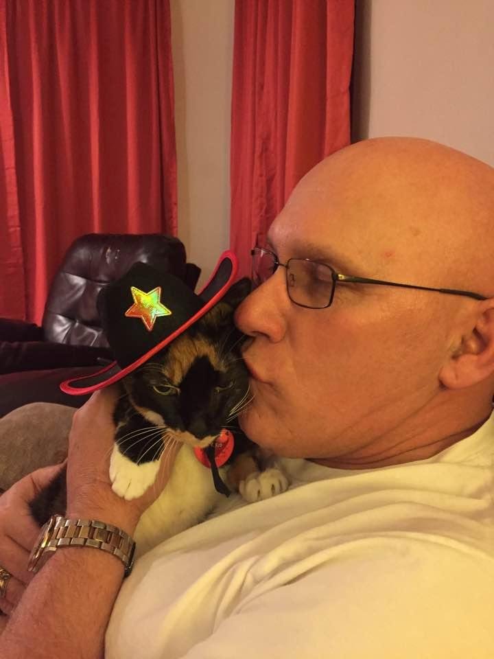 Bebop and her Texas look.