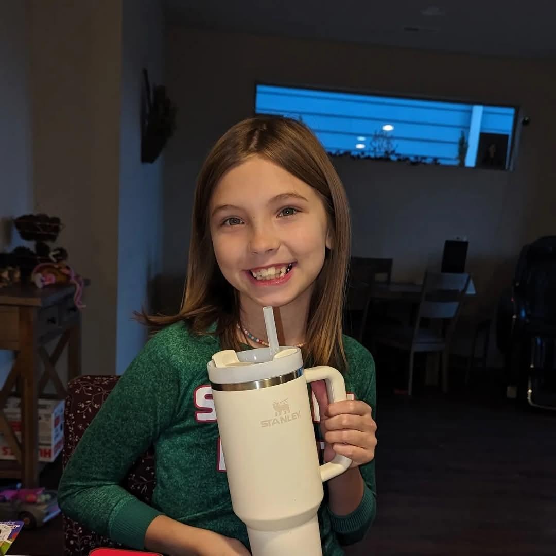 My sweet granddaughter Annabelle turned 11 yesterday. She looks a lot like her dad, William Sotomayor. I remember holding you the day you were born. Happy Birthday.