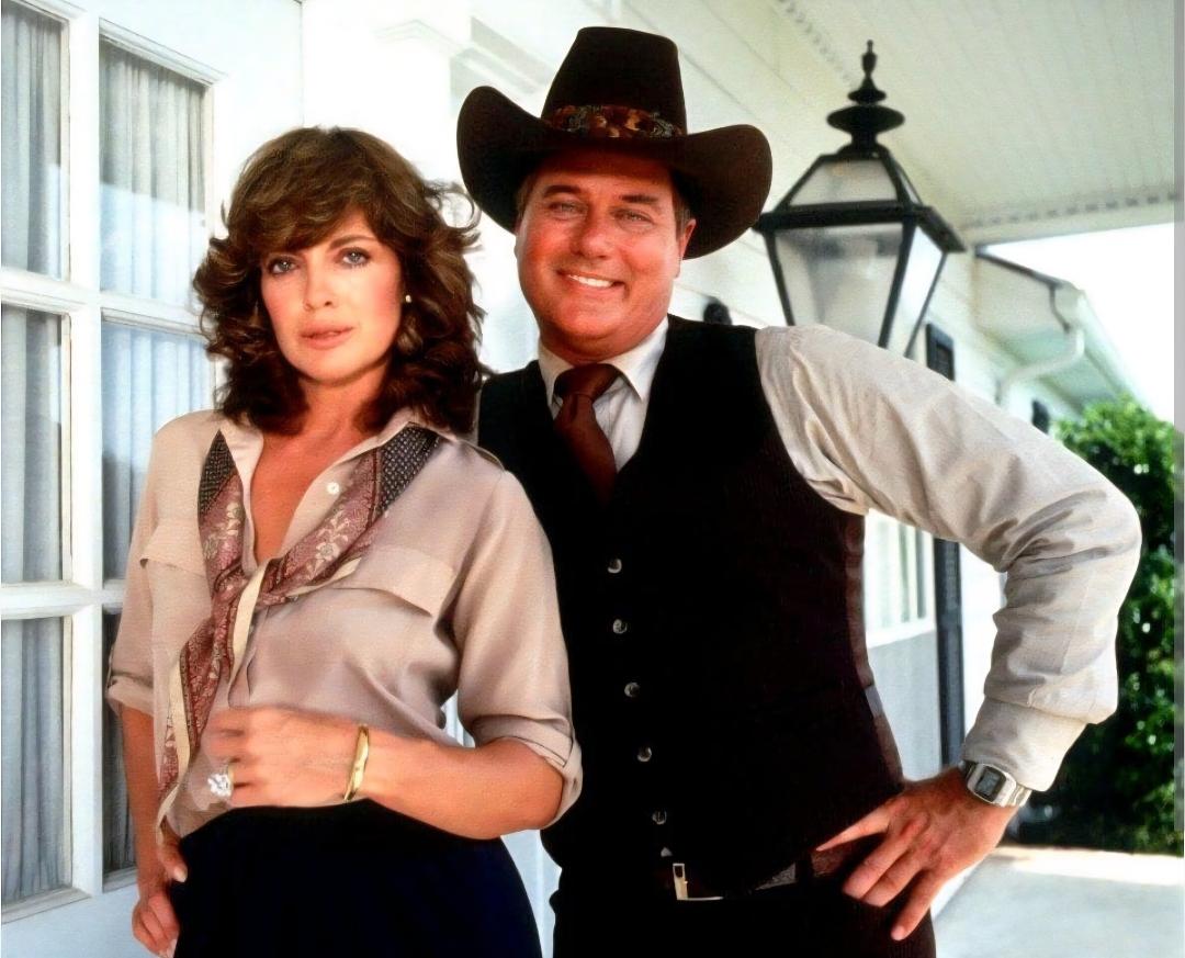Did your mother/grandmother watch this show?  What's one of the 80's TV shows you remember...🤔