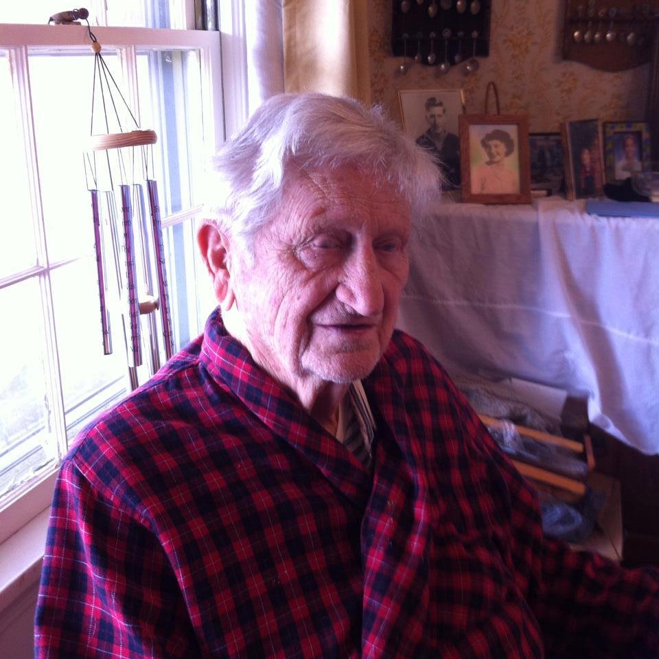We had a great time celebrating my brother-in-law, Charles Crabtree's, 85th birthday. Doesn't he look good.