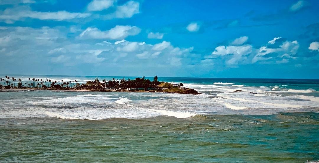 In response to the "Facebook Challenge of posting a photo of the sea, I am posting this picture.