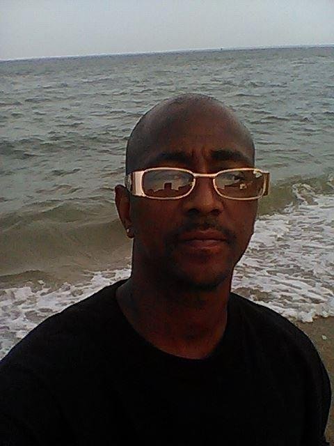 Andre Hunter's album, Mobile Uploads