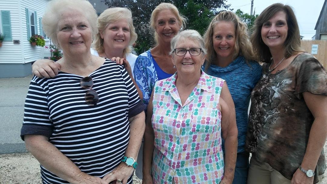 great to spend time with my family up at my aunt jean's house in York Maine!!