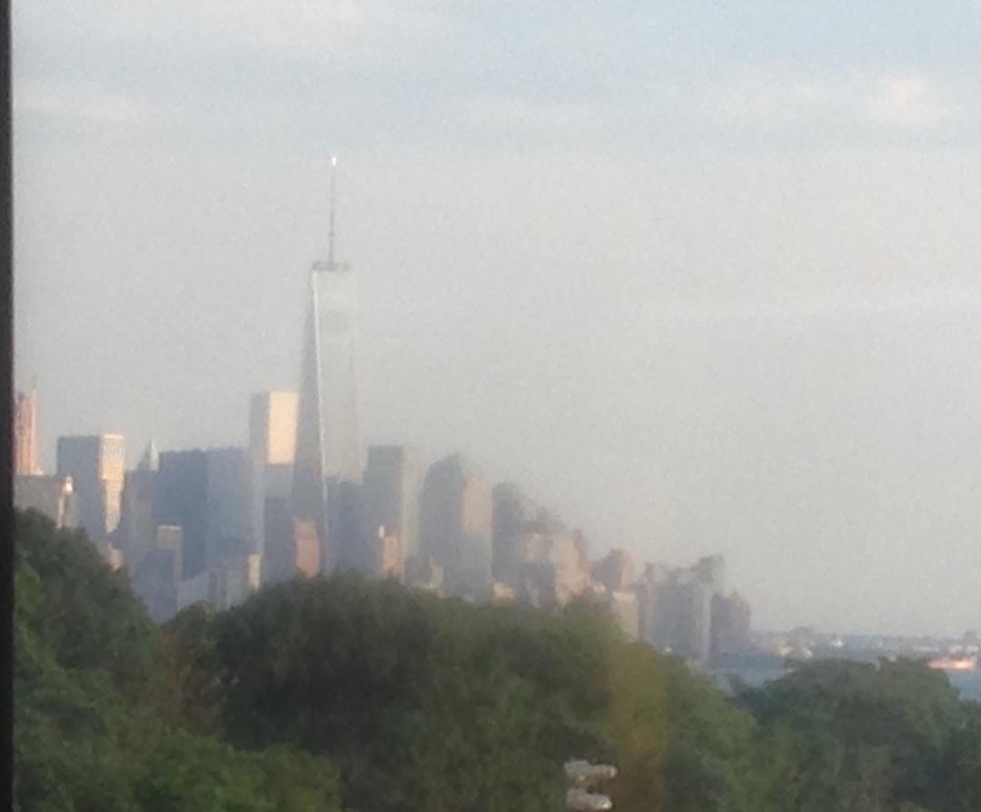 Finally made it to NYC. Long bus ride.!  3 miles to go only 24 minutes 😁