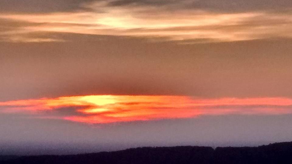 Watching the sunset in Sewanee. Letting God do what He does best.
Enjoy Gods Creative Beauty