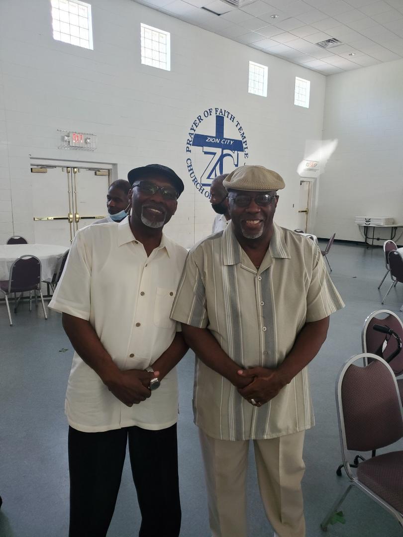 Howard Scott's album, Mobile uploads