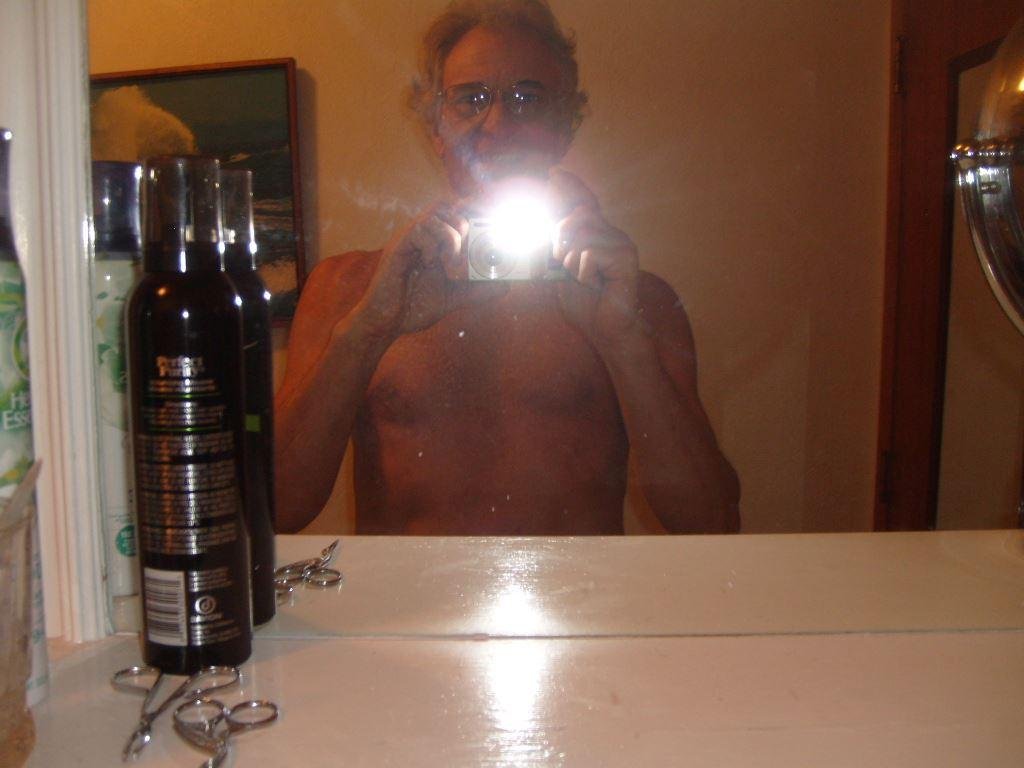 NOT VERY GOOD AT SELFIES.