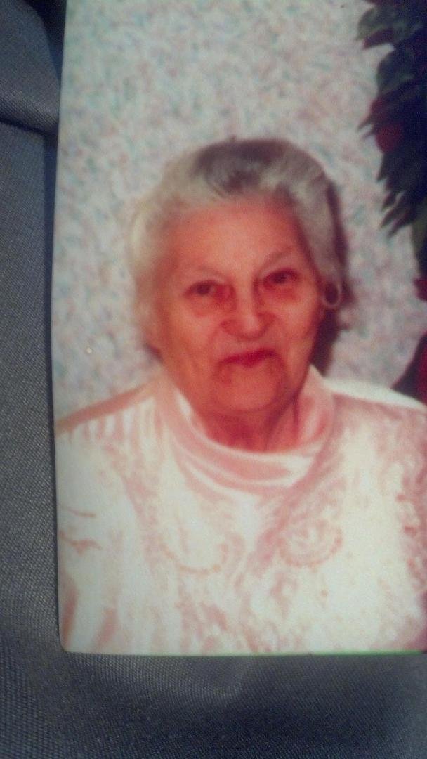 Uealene's mother, Lora Darter Boyd