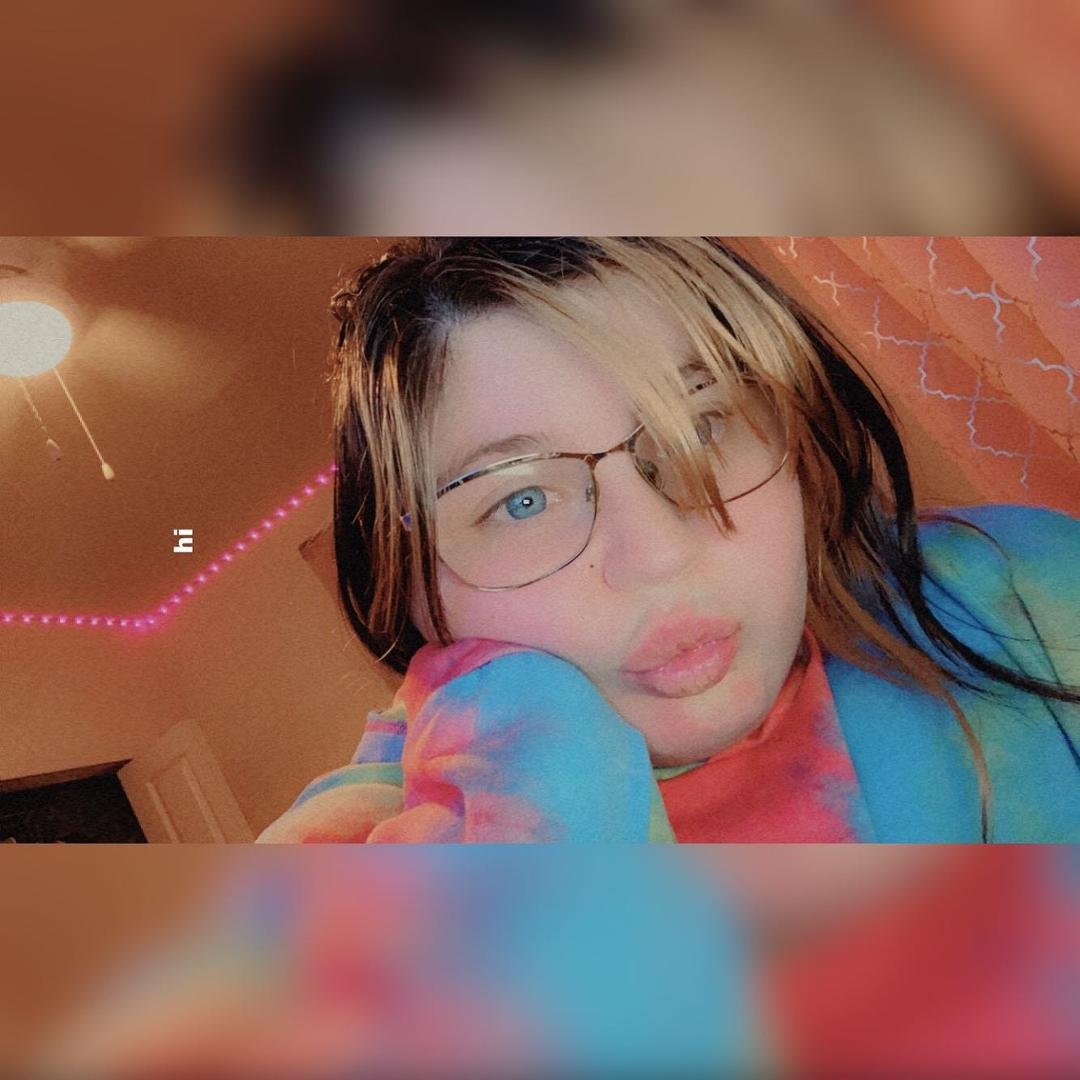 😽