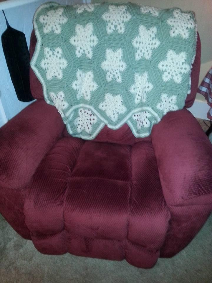This is the best gift ever! New awesome recliner, and the most beautiful afghan made by my sweet Serena Garcia! Thanks to her and Mom and Dad! Merry Christmas!