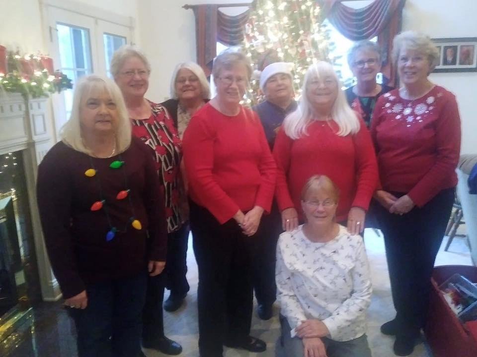 We had a great time with Janet Grossnickle in Pennsylvania celebratIng Christmas. Thanks Janet for the wonderful time such a great group of friends.