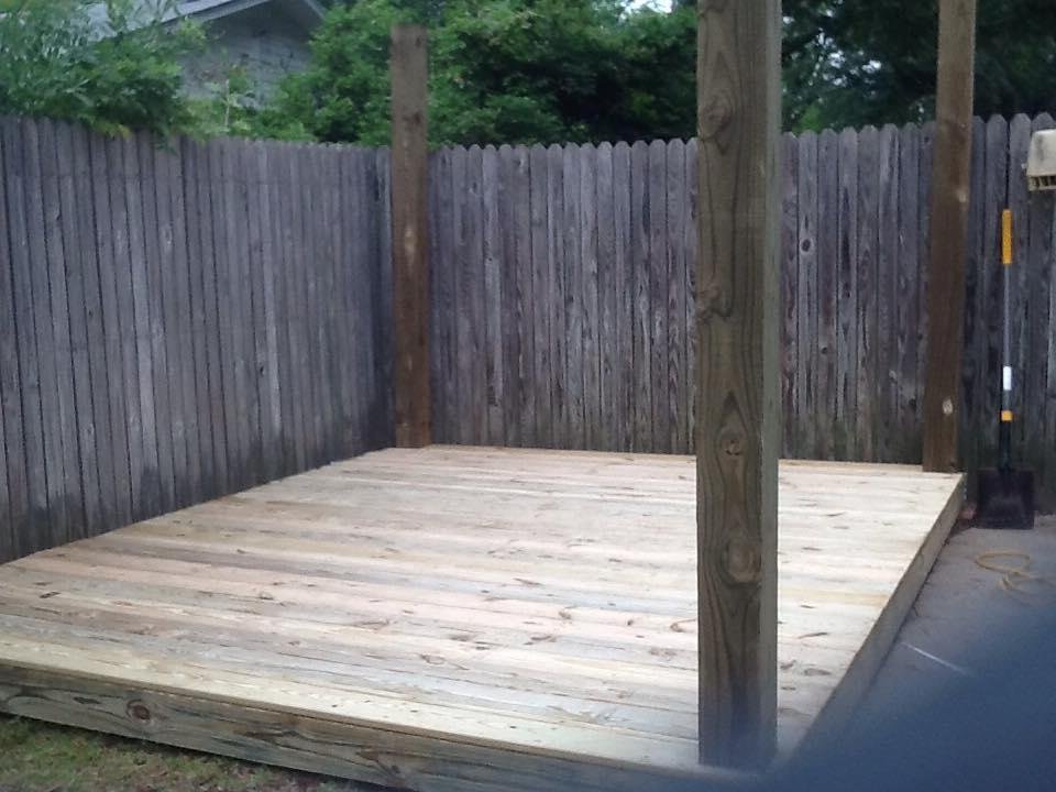 Deck built. Pergola next. He's good at what he does.