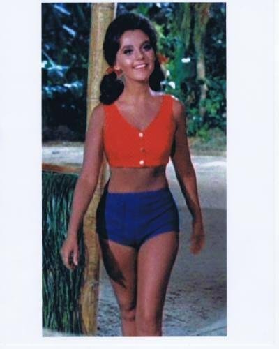 Saturday was a good day! Dawn Wells from Gilligan's Island called me to wish me an early happy birthday! She also wished me a happy Chucktober and hopes I have a great time at the balloon festival next weekend. I think she'