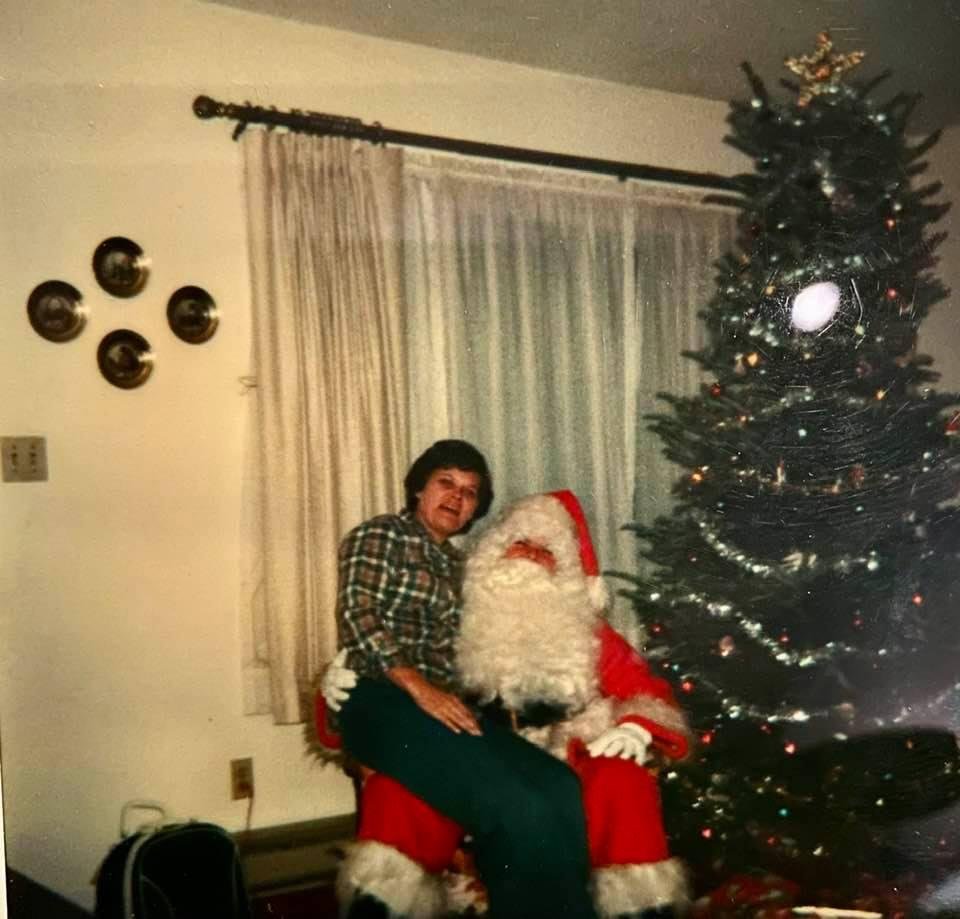 Santa Bob visited Cousin Pat for a holiday list.