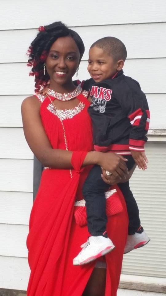 Sara's prom