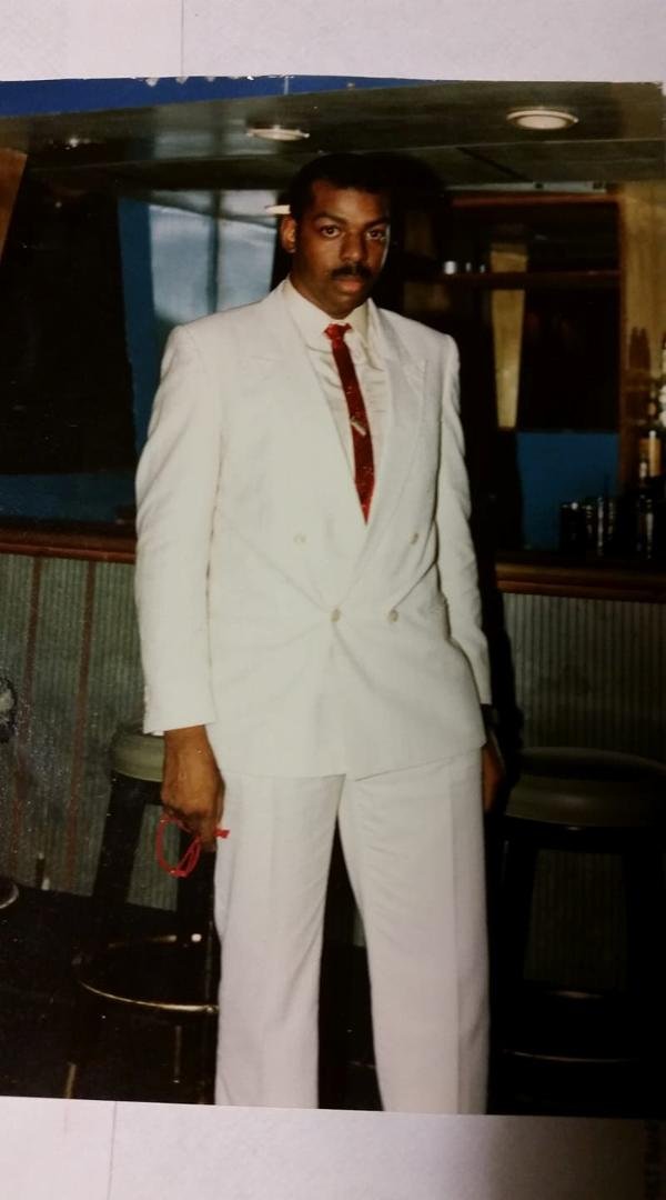At this time it was my last Duty station Walter Reed Army Medical Center Washington DC this picture was taken at a club called chapter 3
I was a dancer in a music video 1986 I was 27.