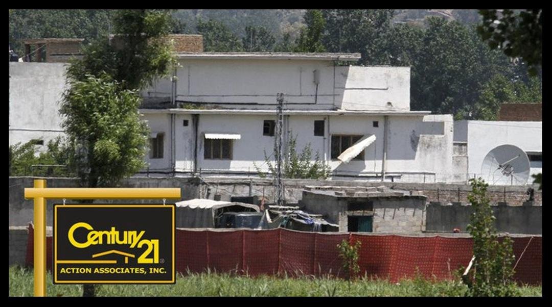 Vacation home for sale! Quiet neighborhood except for occasional helicopters. SEAL (of) approval! GO NAVY