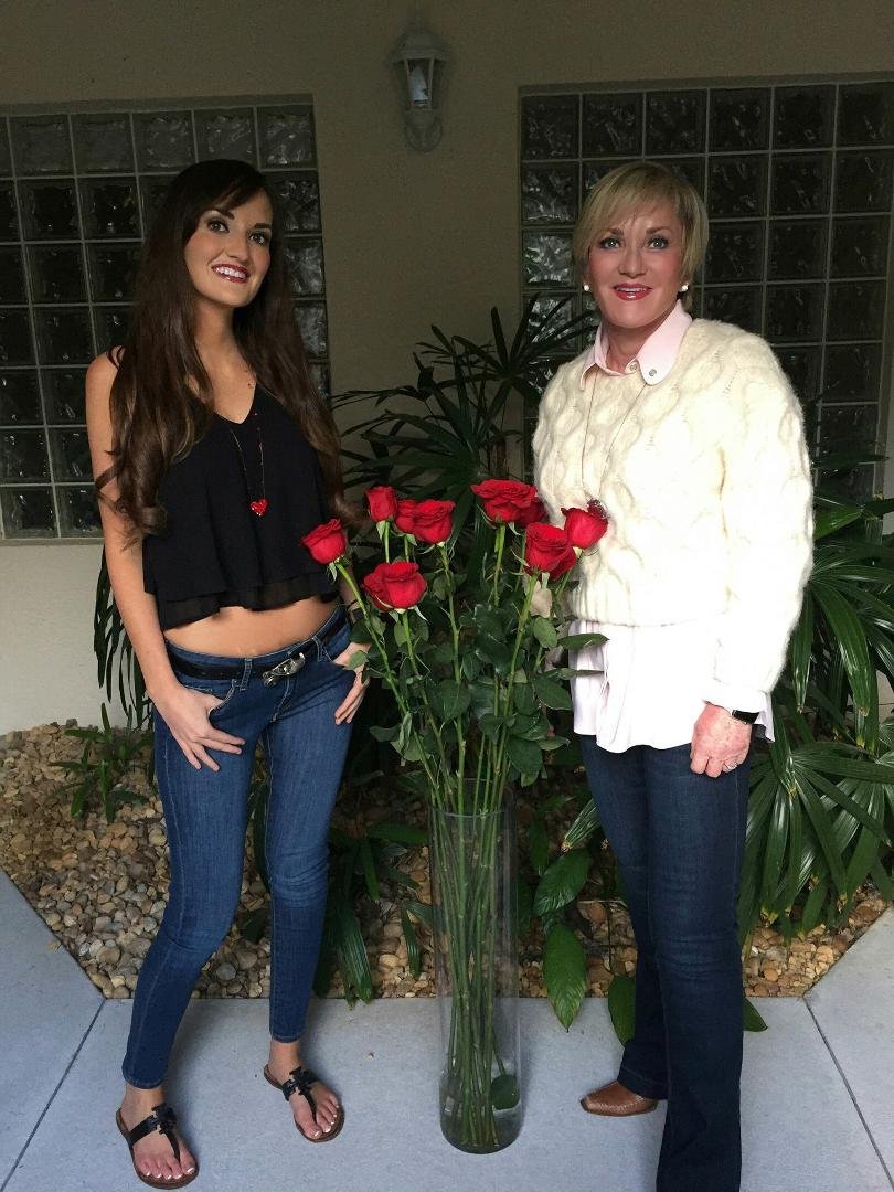 Lisa Luciano's album, Mobile Uploads