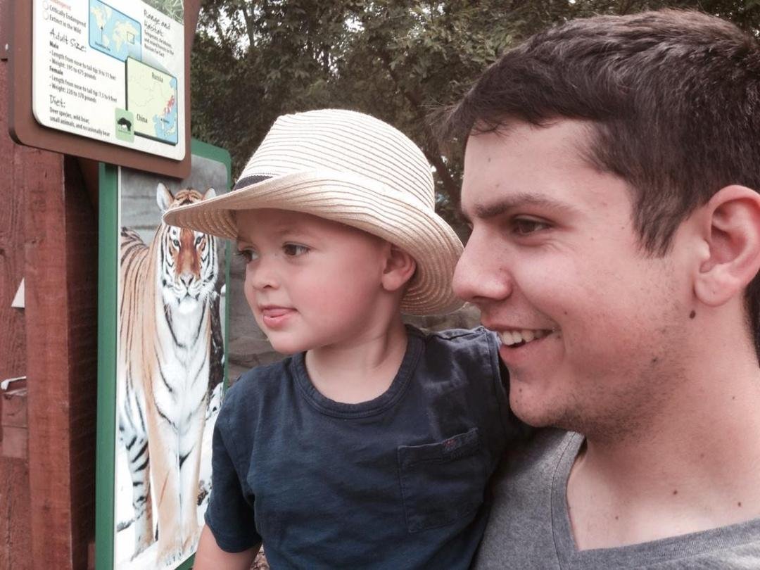 Uncle Zach and Tristan looking at the loins