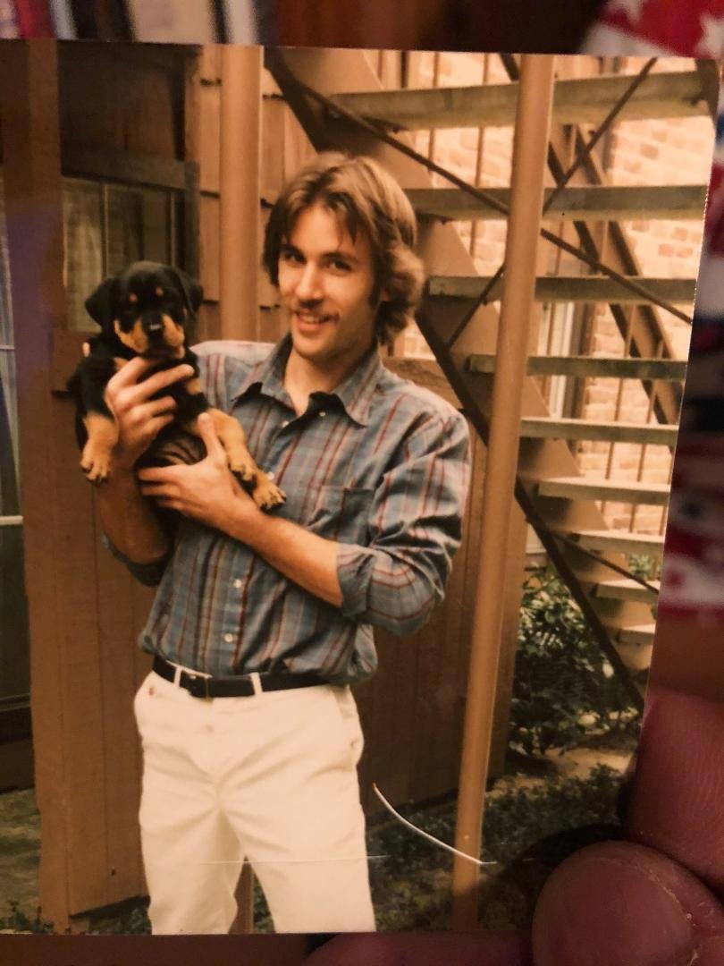 Leaving the 70’s and onto the 80’s... just forgot to outback the porn stash😀! Me and my rascally dog Nicail crashing Texas🕺🕺