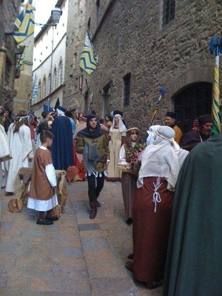 The 2nd of June in Volterra, a day celebrating the medieval past with ceremonies and reenactments. Here the townfolk mix with onlookers.