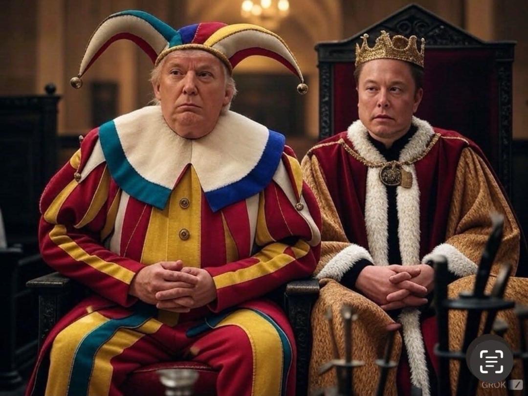 Two CLOWNS who should have their breathing tubes CUT!!!!