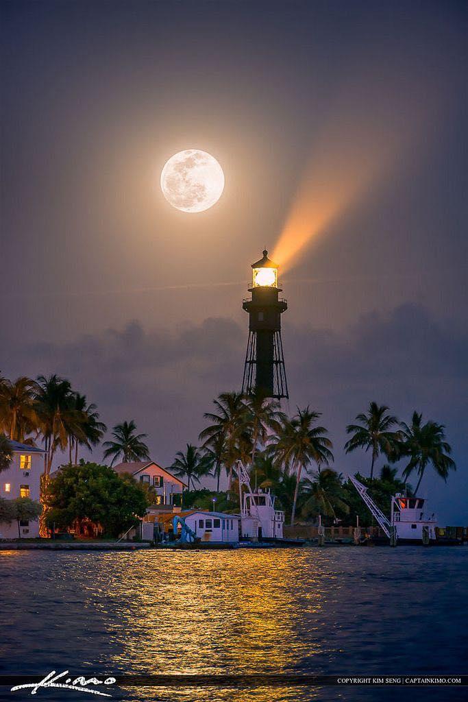 G'Night all, I'll leave 2 lights on for ya to keep you safe. Peace to your houses this season and always.