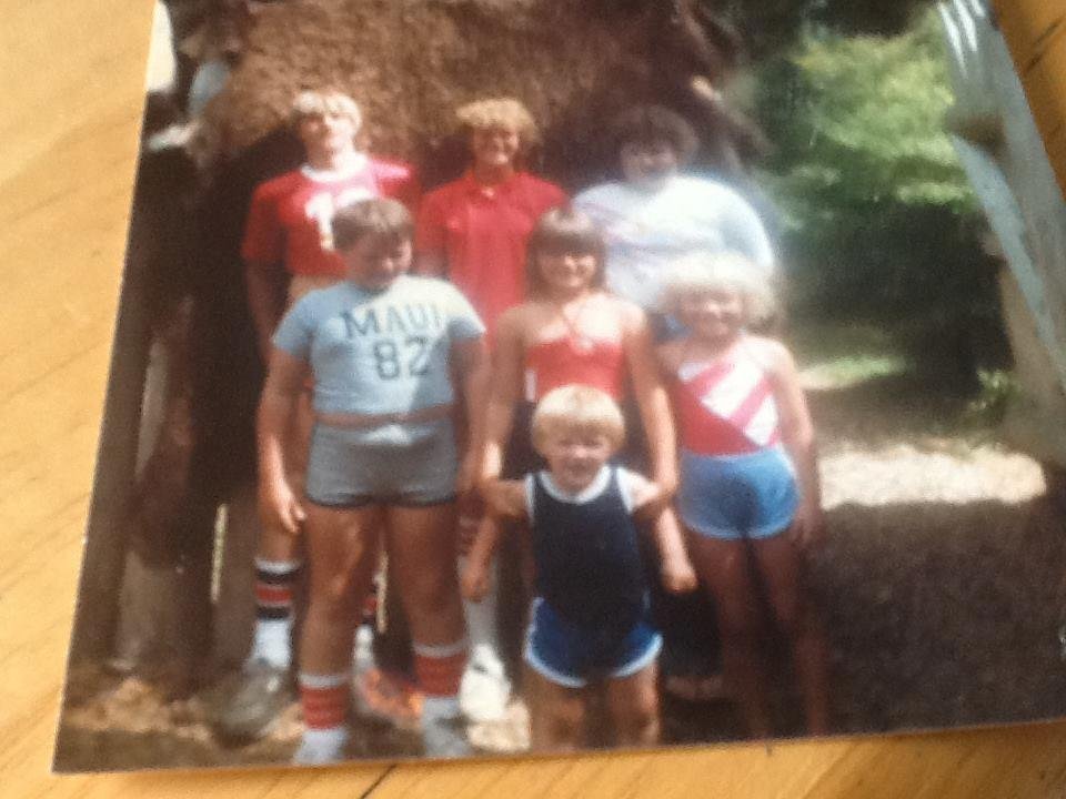Richard MurrayGary Points; Kimberly Timmons' Tyneal Simon' Justin Burns
Olivia J. Brooks
Do you remember this?