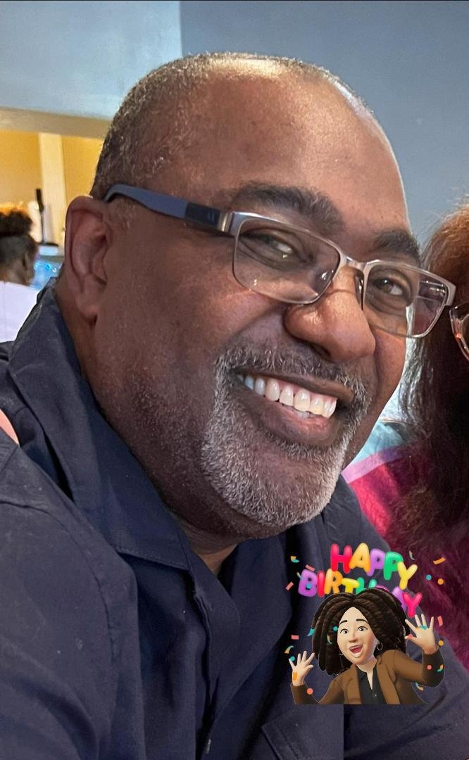 Happy Birthday to my husband, MONROE SR! Love you! 😘 ❤️