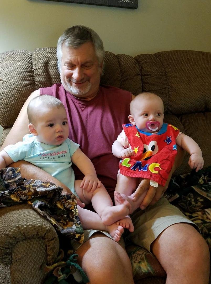 3300 miles, some nasty weather and 3 National Parks I finally got to hold the twins Celia and Owen. Great family you have Kara Witzmann and Mike.  Thank you for the visit.