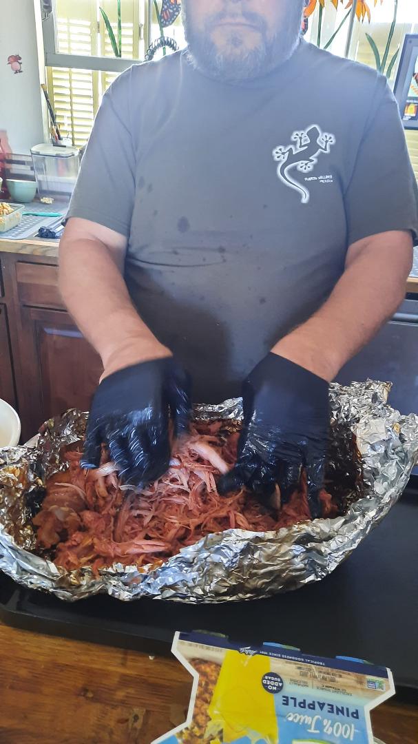 Pull apart smoked ham