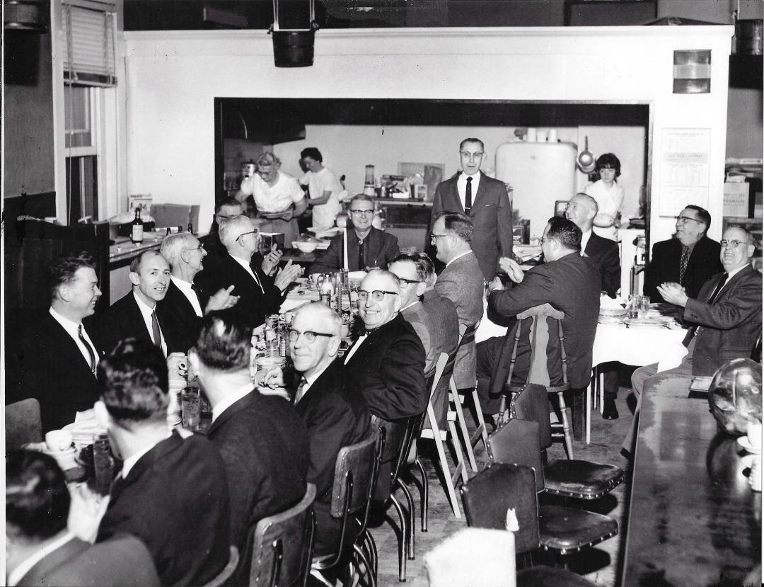 Here is a picture of the Kiwanis club meeting at Luce's Restaurant in Cattaraugus NY. Can anyone identify anyone?
(left side)fourth one in, clapping, maybe Chet Rooker
(head table, facing camera) standing, Percy Herzog T