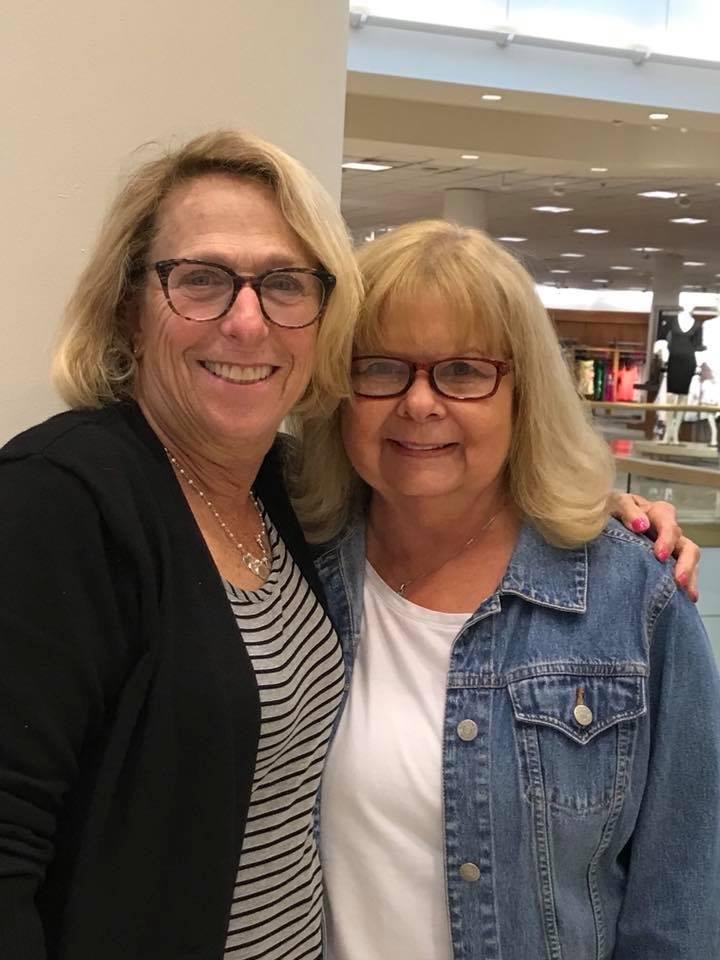 What a surprise I had today!
Had lunch with my Ohio U. freshman roommate.
We haven’t seen each other in over 40years. We had such a nice visit!