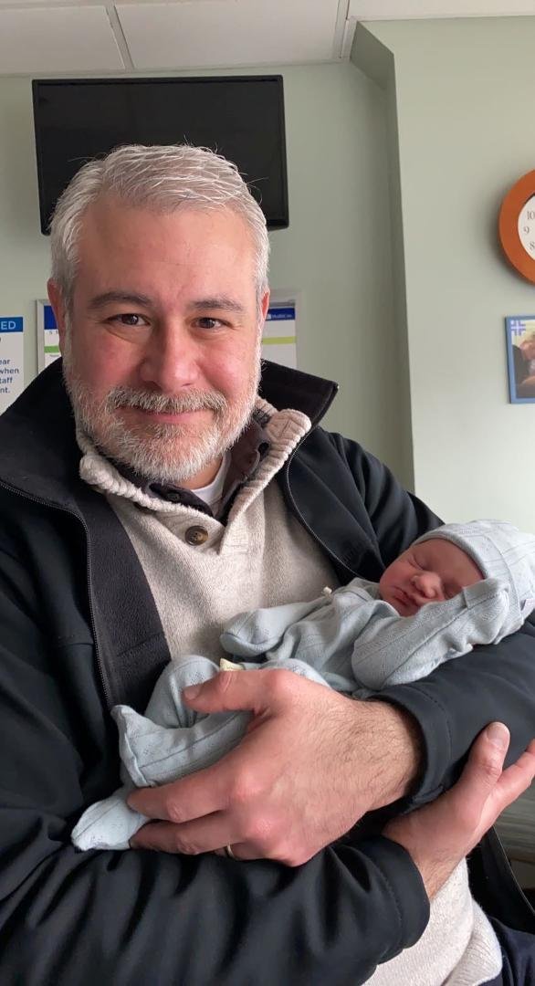 Welcome Aboard ! // Everette Michael Caldwell 03/11/2022
My First -GREAT - Grandson.
May you be Blessed with a LONG, HAPPY and HEALTHY Life.
Picture with Proud Grandpa Darren Michael Mier. Three Hours Old.