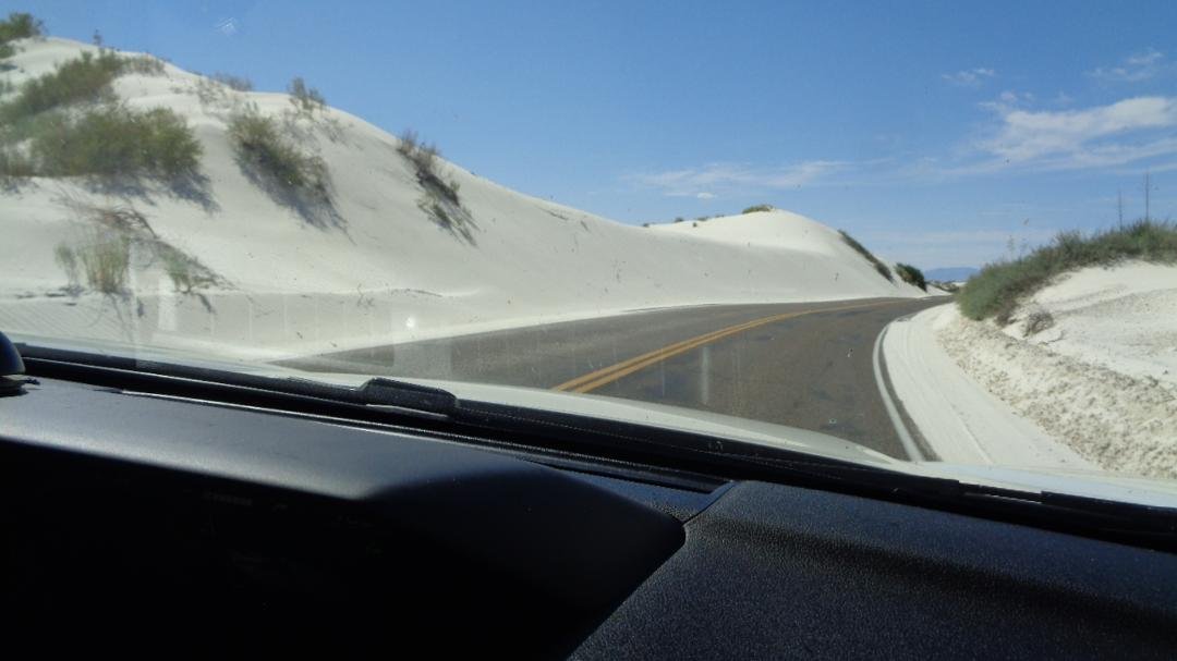 That's not snow. It's sand.