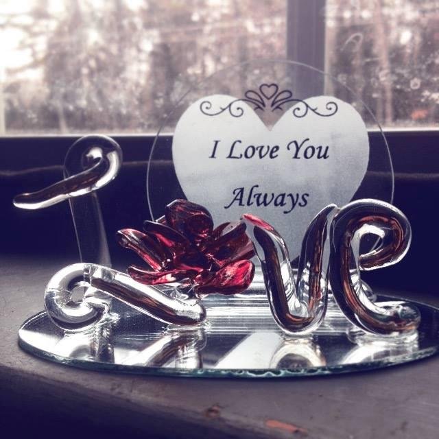 Look at what Nicole gave me <3. I Love You too!