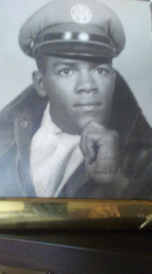 Dad thank you for your service USA Airforce. 🙏❤