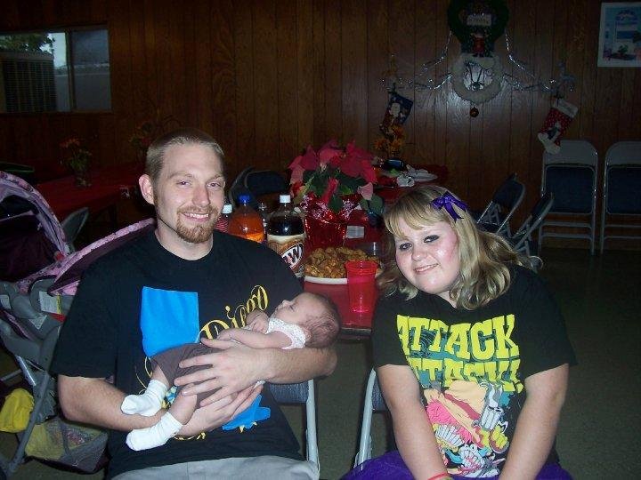 Richard, Heather and Baylee Christmas 2009
