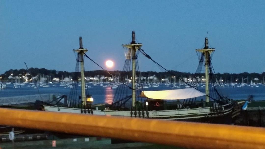 Monday's Harvest moon