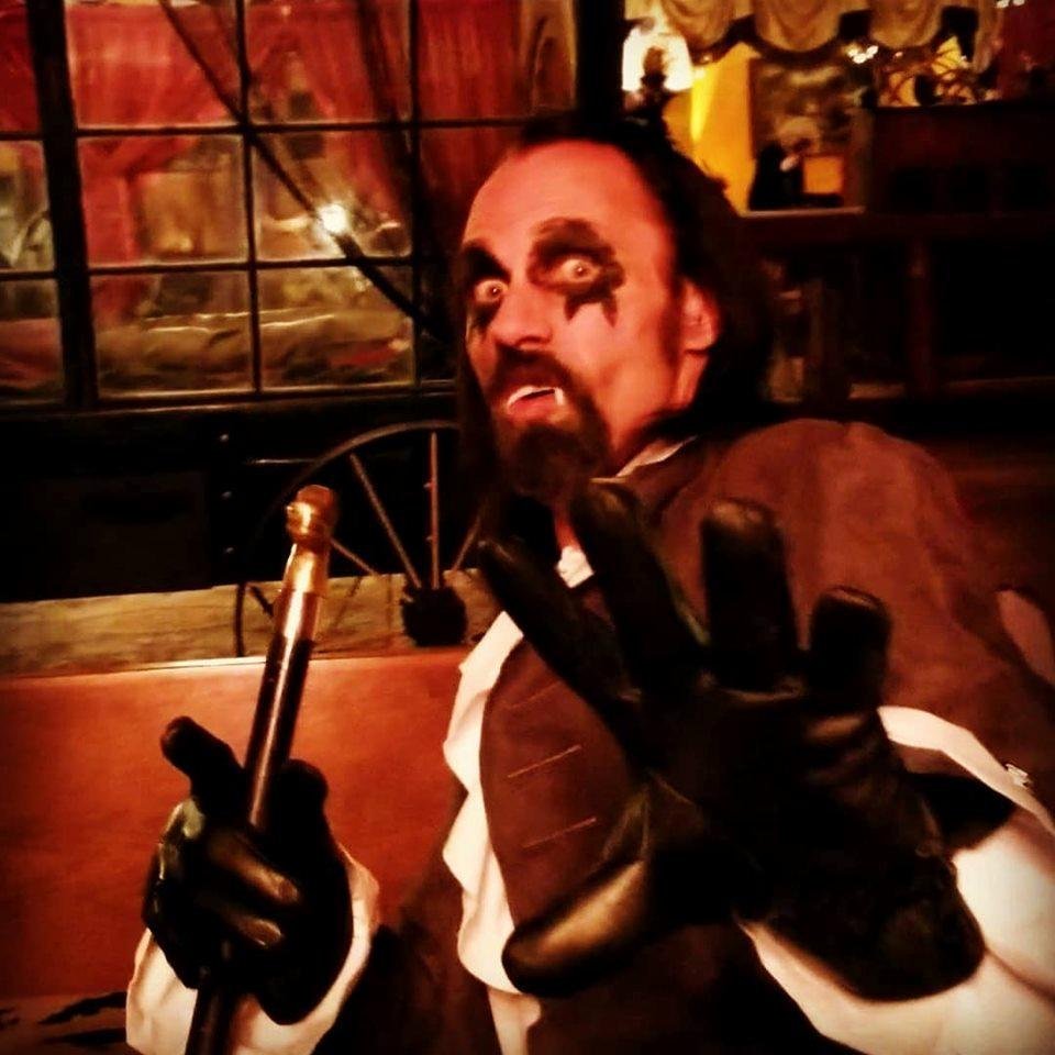 HALLOWEEN 2019 !! LOL