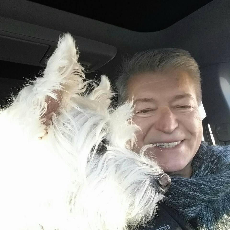 Upstaged by Mosey.

On our way to Newark