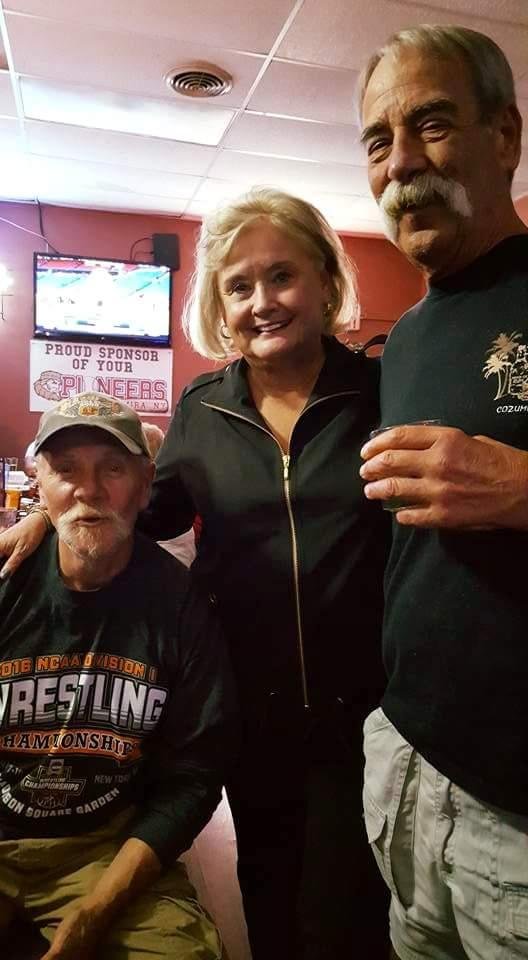 Fun night at Roundin Third with Ann Ann Kearney Gordon in town, Steve Rubin Schneider with us.