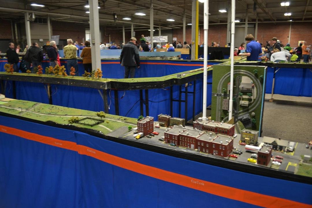 Brooks Rowlett's album, Model Railroad show