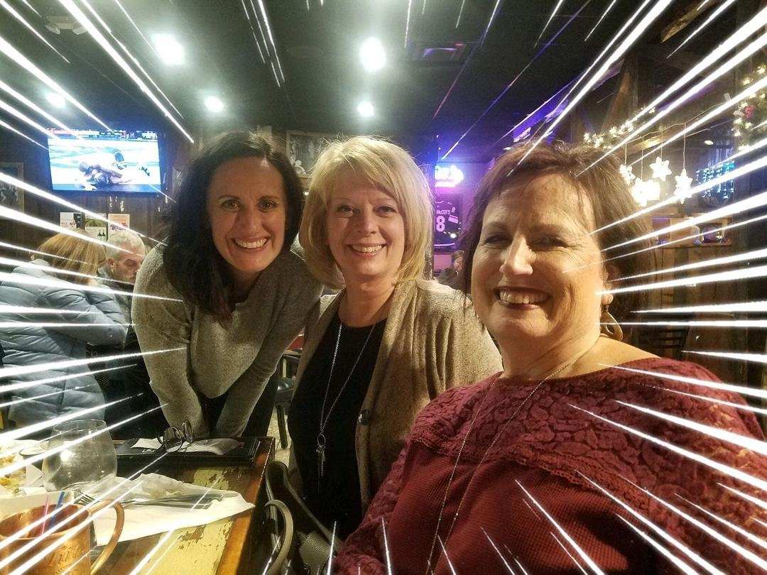 Dinner with my bestie and Kim's fam at Willy McCoys