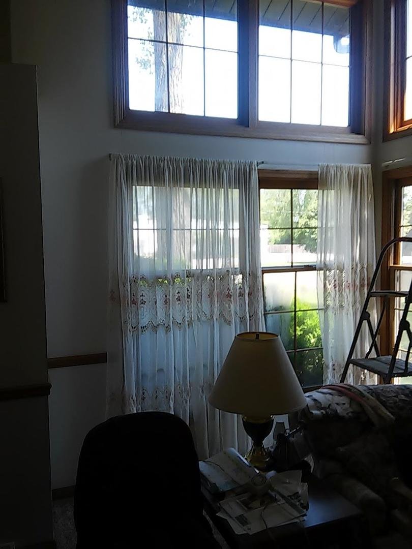 July 4th fun. Washing window and sheer curtains.
Must be an age thing.