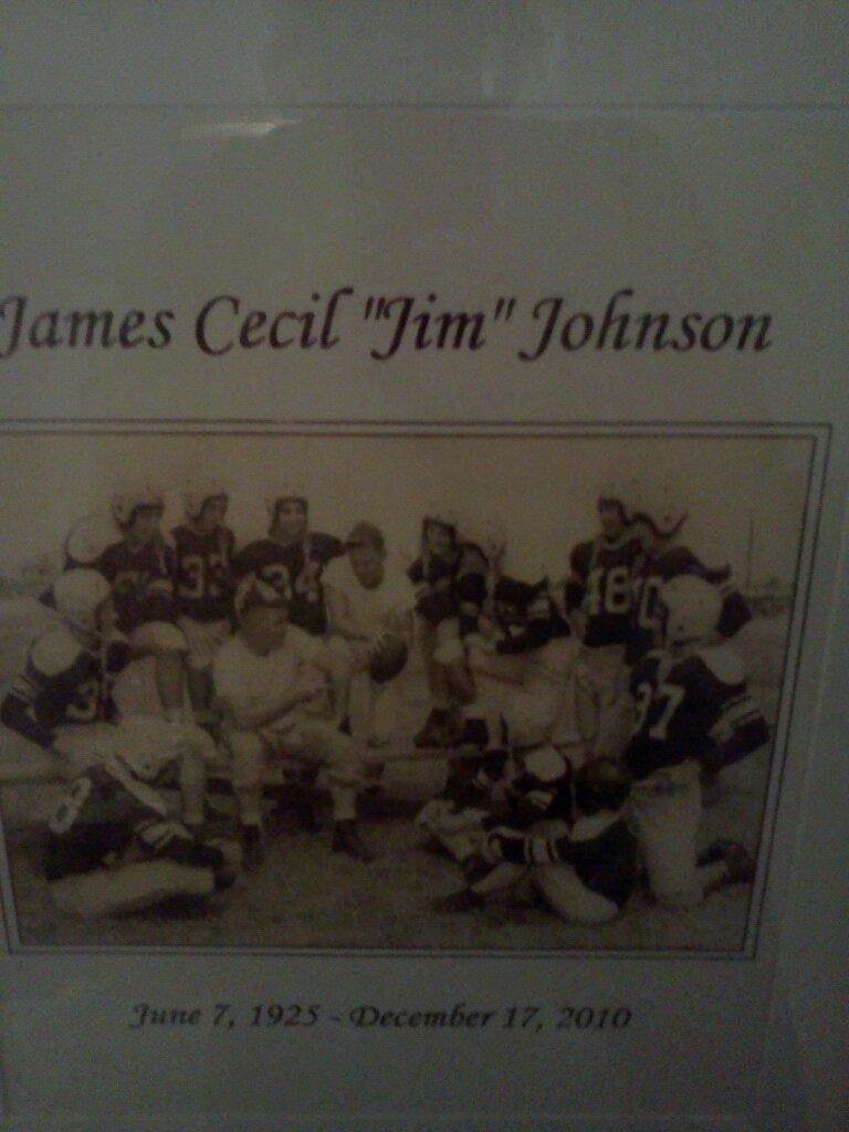 My dad in the center coach  1953, newlton la.