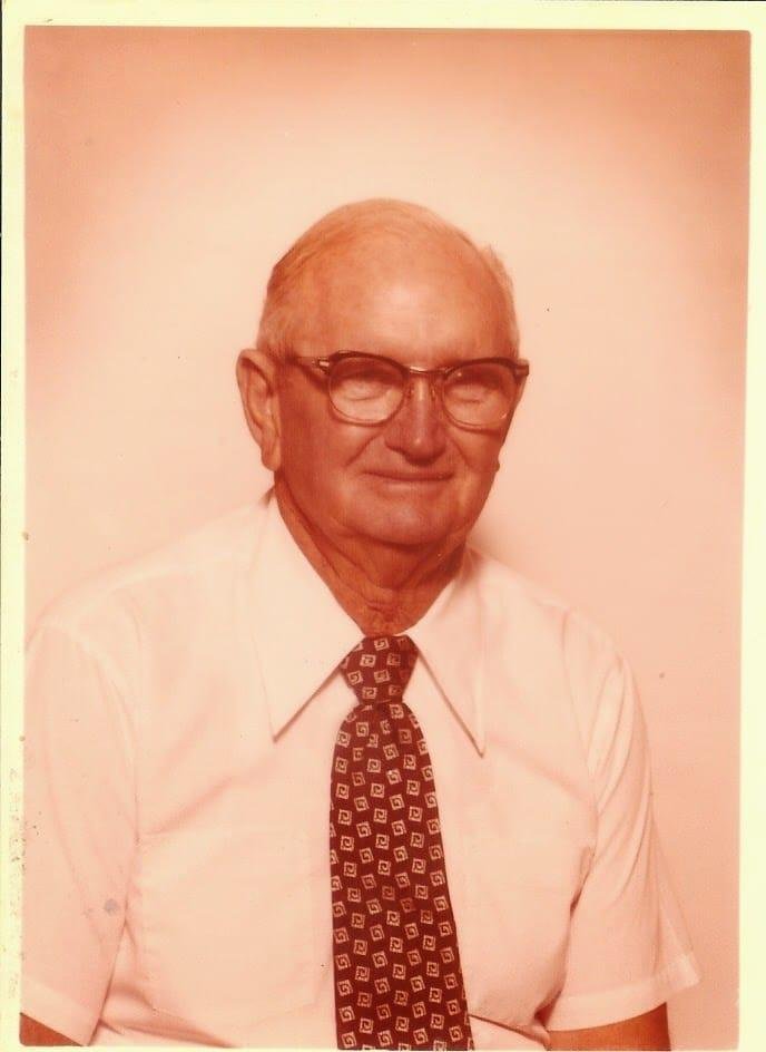 HAPPY 😊 HEAVENLY BIRTHDAY 🎂, DADDY. I LOVE ♥ and MISS YOU ❤