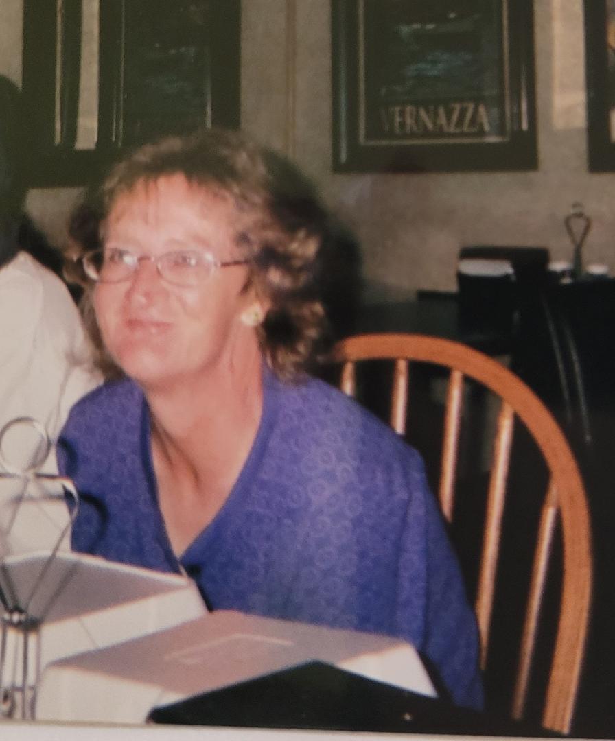 Happy Heavenly Birthday to my sister April. We sure miss you..love ya