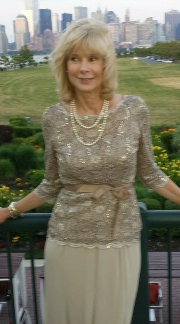 HAPPY BIRTHDAY TO MY BEAUTIFUL WIFE
